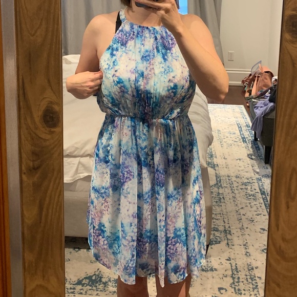 Forever New Size 6 Formal Dress - Picture 2 of 4